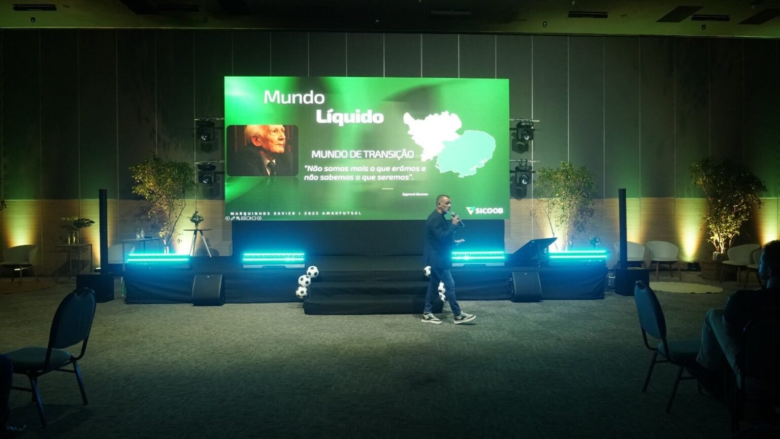 evento-corporativo-iluminaca-vibelight.jpg